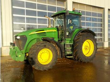 Zemědělský traktor John Deere 7920