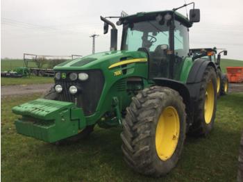 Zemědělský traktor John Deere 7930
