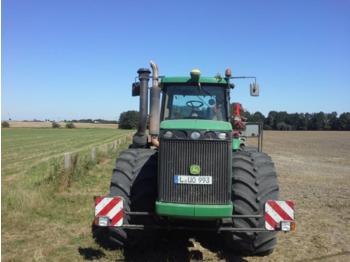 Zemědělský traktor John Deere 9420
