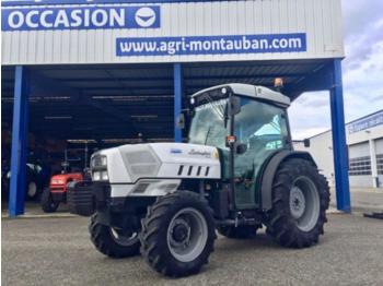Zemědělský traktor Lamborghini rs 90