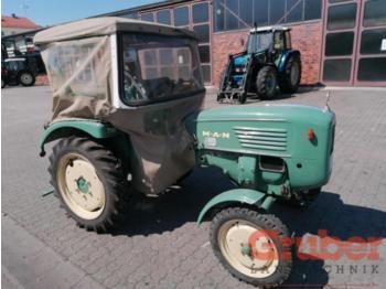 Zemědělský traktor MAN 2f1