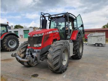 Zemědělský traktor Massey Ferguson 8727 dyna-vt