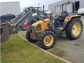 Zemědělský traktor Renault ceres 335