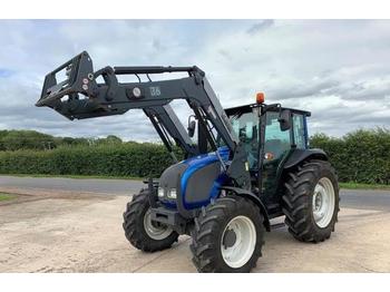 Zemědělský traktor Valtra A93 HiTech