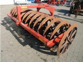 Brix Frontpacker B 14/90 F - Zemědělský válec