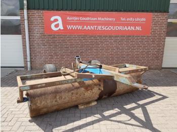 Zemědělský válec Landrol 2500mm breed