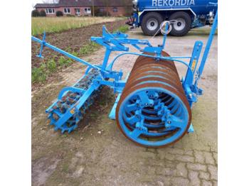 Zemědělský válec Lemken Variopack 110