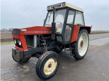 Traktor Zetor 8111: obrázek 1