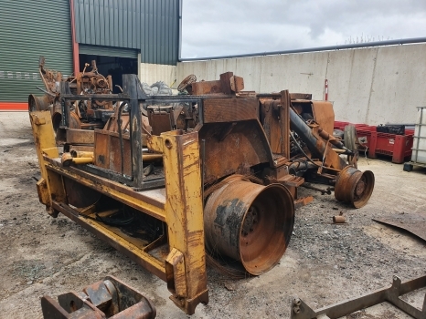 Ford 655c Engine, Front, Rear Axle, Backhoe, Transmission, Hydraulic Parts - Rýpadlo-nakladač: obrázek 5