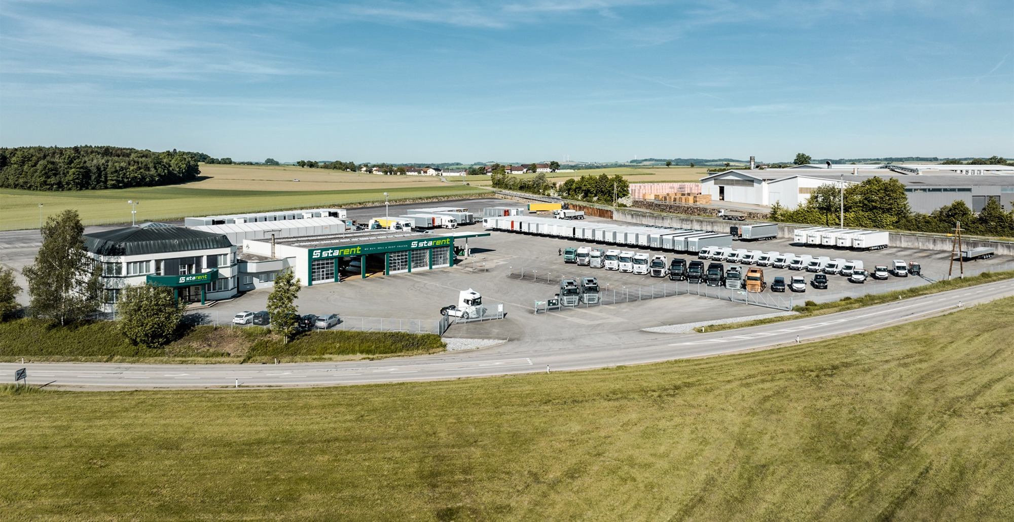STARENT Truck & Trailer GmbH - Přívěsy - možnost zapůjčení undefined: obrázek 1