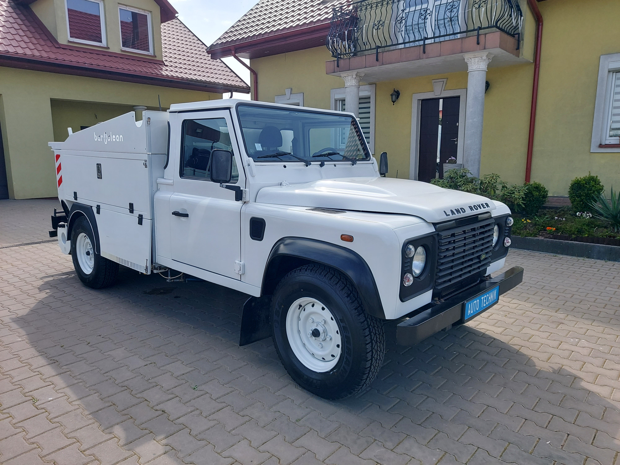 AUTO TECHNIK - Komunální/ Speciální technika NISSAN undefined: obrázek 19