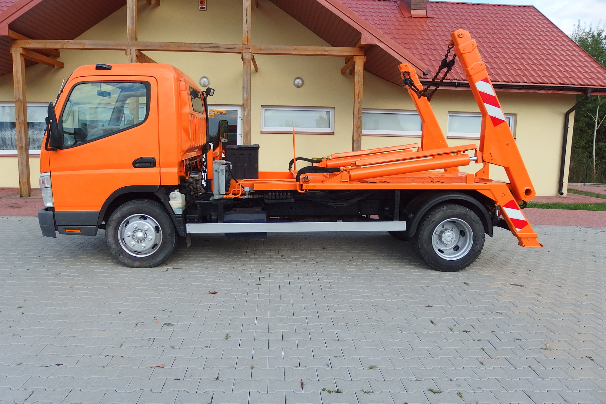 AUTO TECHNIK - Komunální/ Speciální technika NISSAN undefined: obrázek 14