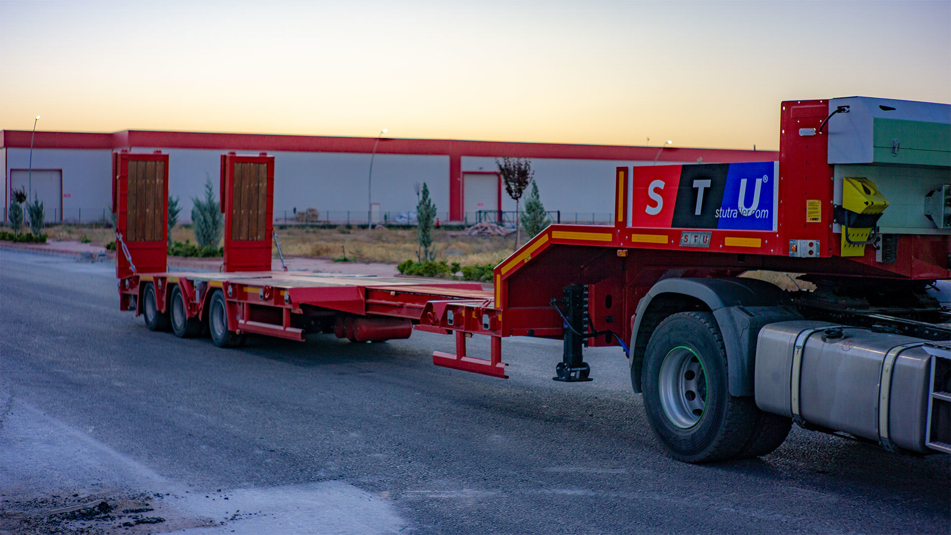 STU TRAILER DORSE ITHALAT IHRACAT LTD. STI. undefined: obrázek 5