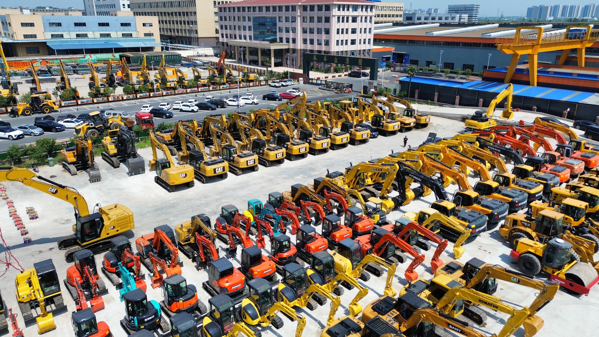 Toaks International Trading Company - Stavební technika CATERPILLAR D8 - klimatizační zařízení undefined: obrázek 3