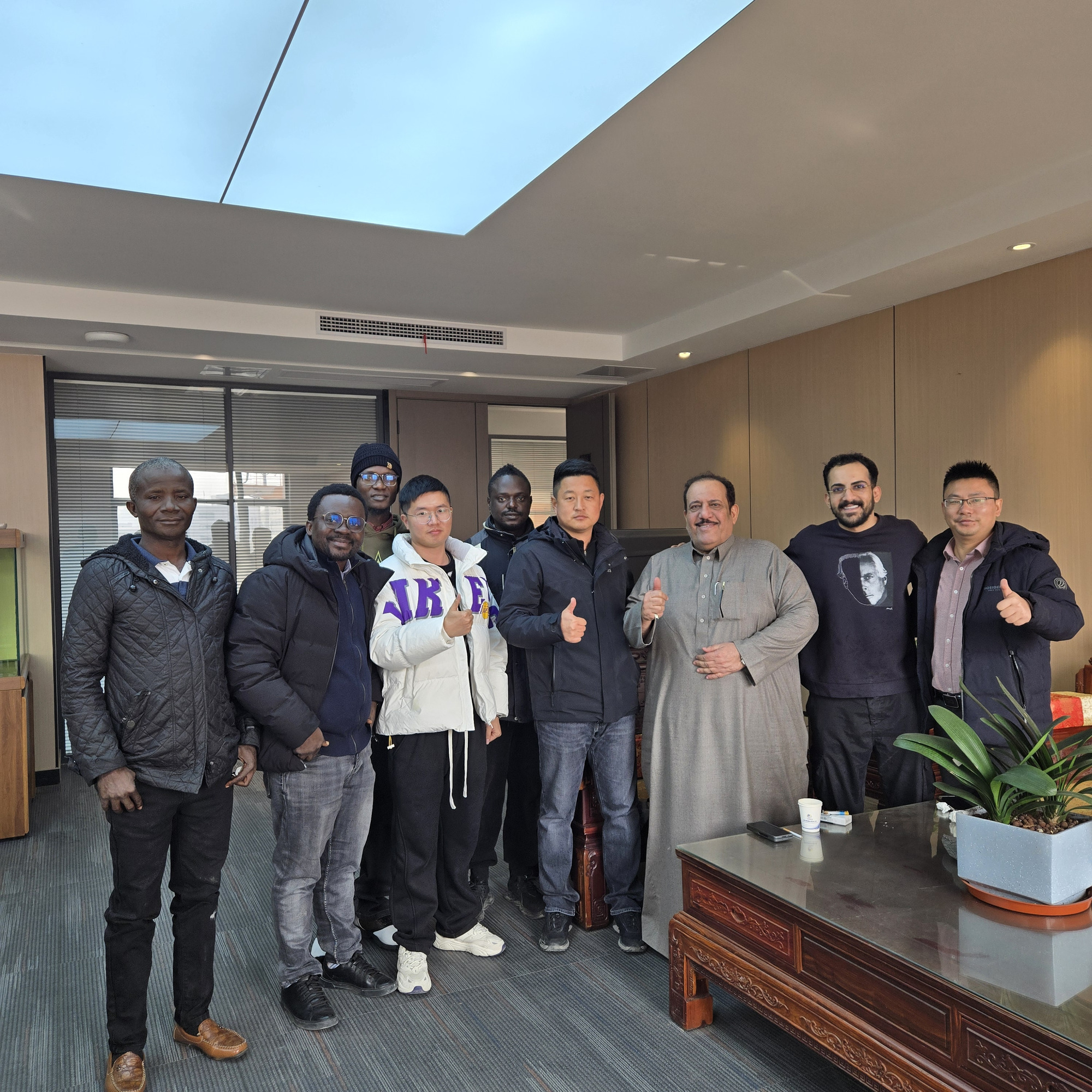 Toaks International Trading Company - Stavební technika CATERPILLAR D8 - klimatizační zařízení undefined: obrázek 5