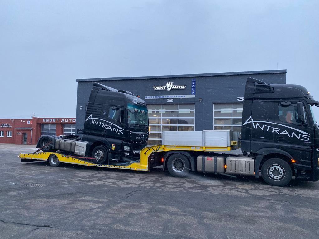 VENT AUTO  ARTUR KOŚLA - Náhradní díly MERCEDES-BENZ - havarijní undefined: obrázek 3