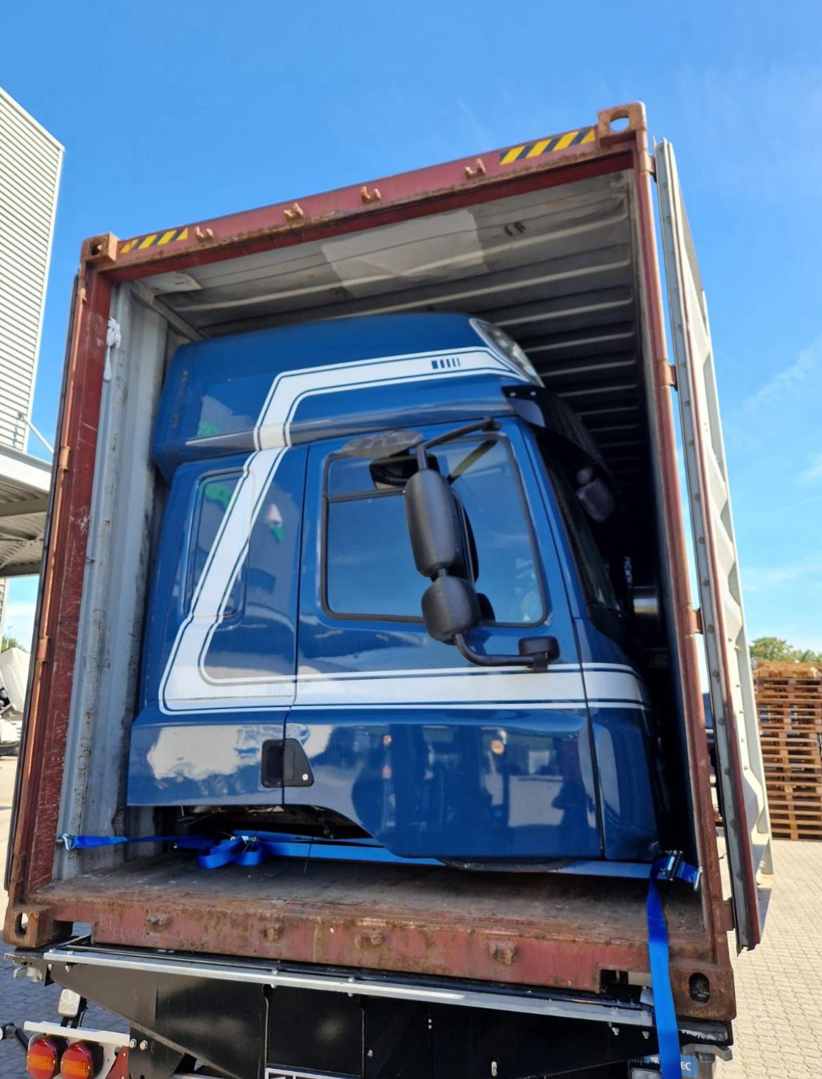 BAS PARTS & TYRES B.V. - Náhradní díly MERCEDES-BENZ Atego - Rok: 2013 undefined: obrázek 10