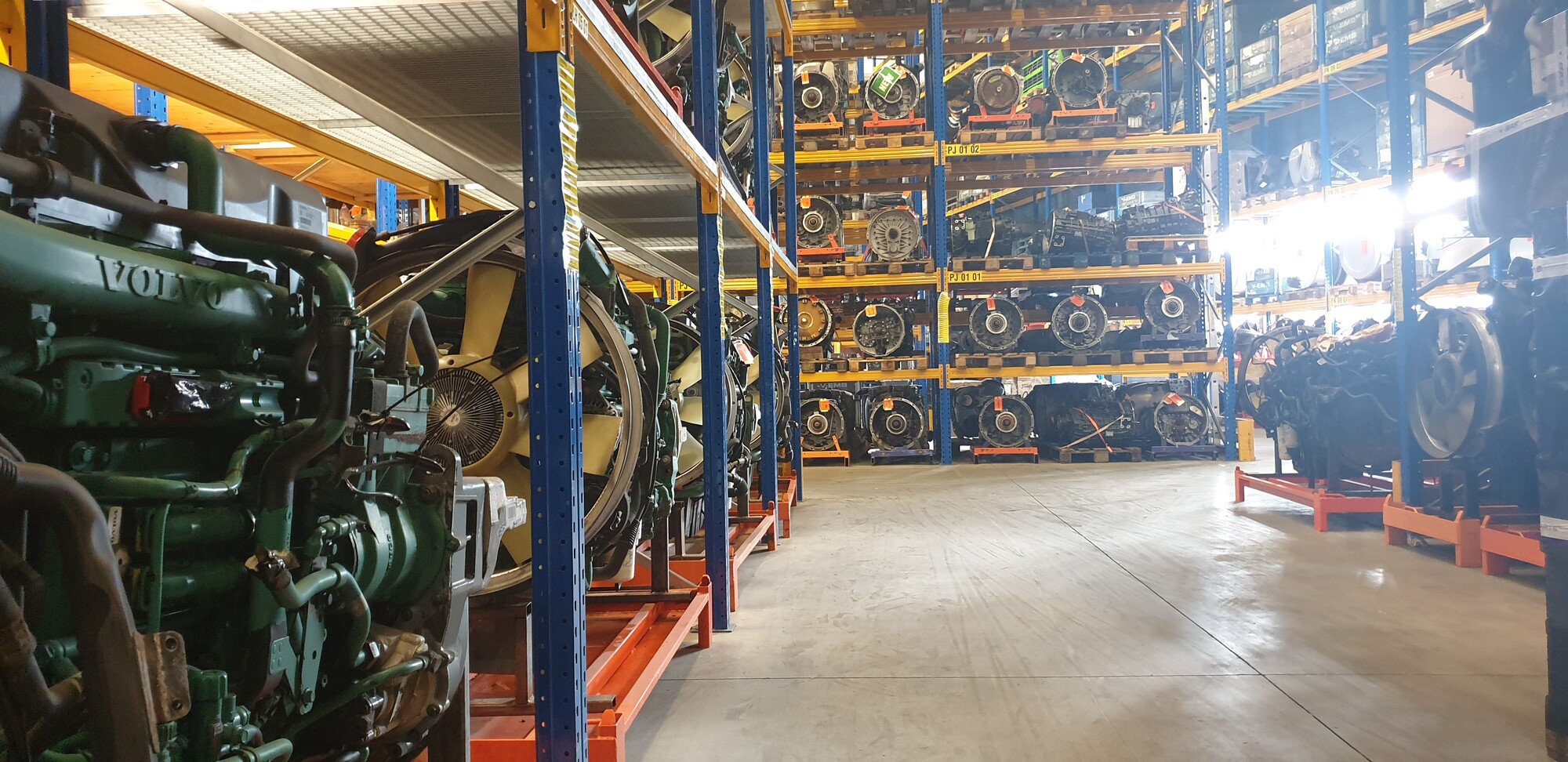 BAS PARTS & TYRES B.V. - Náhradní díly MERCEDES-BENZ Atego - Rok: 2013 undefined: obrázek 4