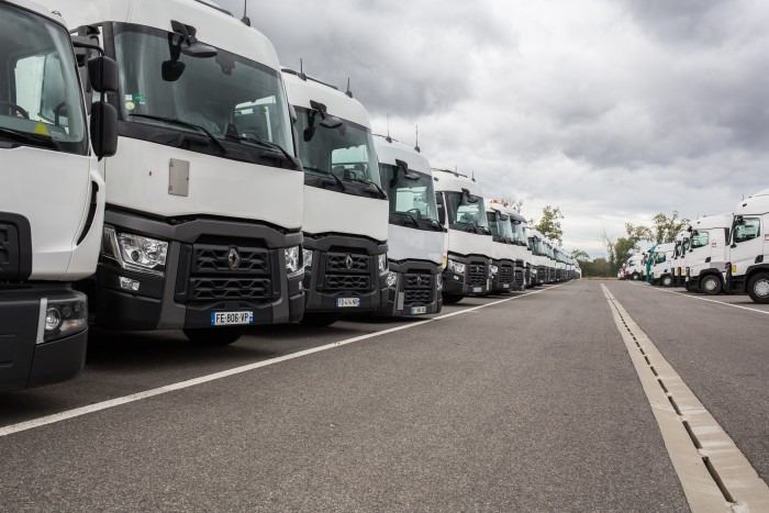 Renault Trucks France - Nákladní auta RENAULT D Wide undefined: obrázek 2