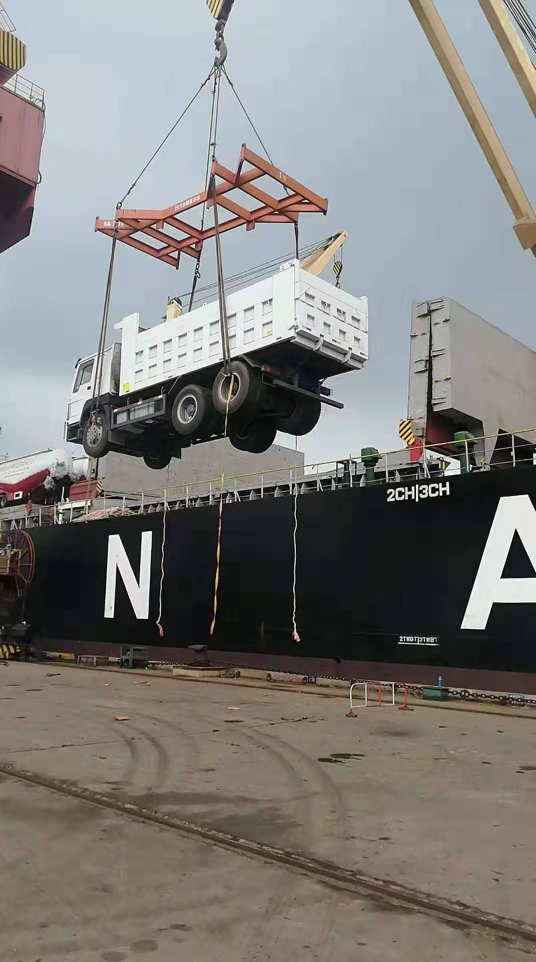 Shandong Guhong Auto Industrial CO., LTD - Nákladní auta undefined: obrázek 4