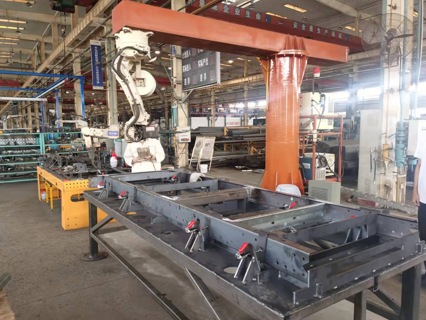 XIAMEN JUSTSUN INTELLIGENT EQUIPMENT CO., LTD - Nákladní auta - Rok: 2024, nový undefined: obrázek 1