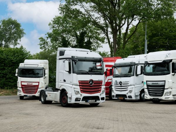 Hesselink Trucks B.V. - Nákladní auta - 4x2, Euro 6, klimatizační zařízení undefined: obrázek 2