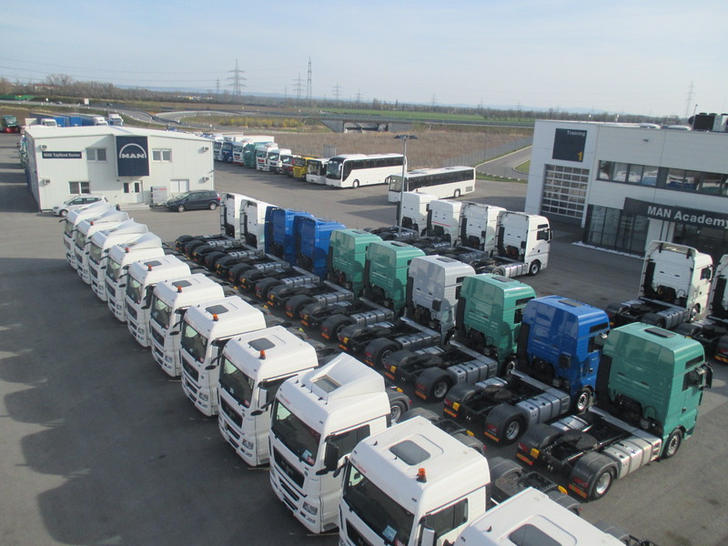 MAN Truck & Bus Vertrieb Österreich GesmbH - Dodávky MAN - převodovka: ruční undefined: obrázek 1