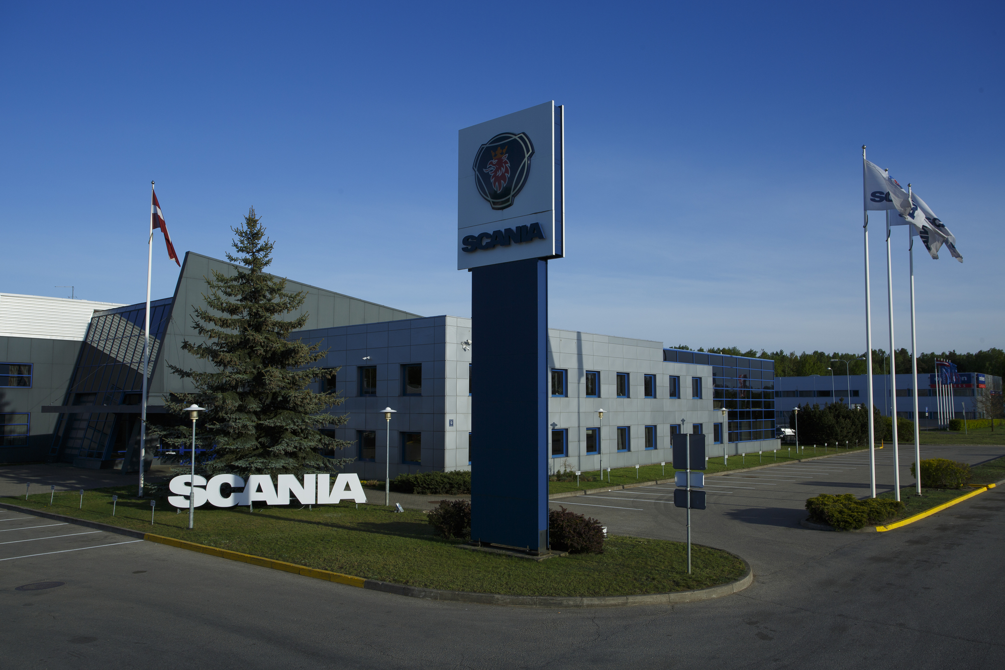 SIA "SCANIA LATVIA" - Nákladní auta SCANIA R 440 - převodovka: ruční undefined: obrázek 1