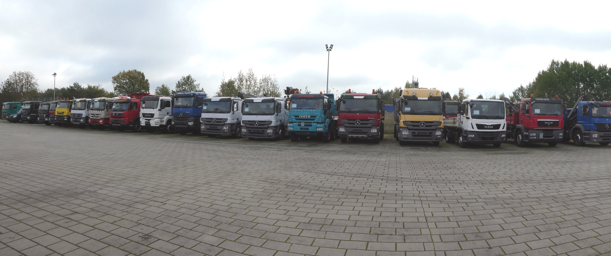 Henze Truck GmbH - Příslušenství undefined: obrázek 1