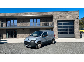 Osobní auto PEUGEOT