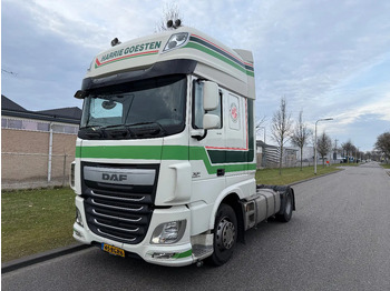 Tahač DAF XF 440