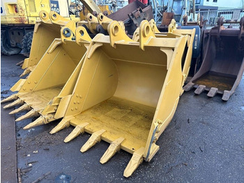 Lžíce CATERPILLAR