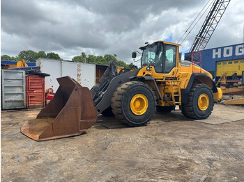 Kolový nakladač VOLVO L220H