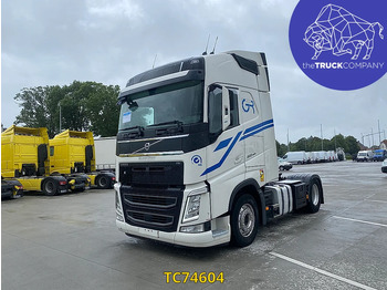 Tahač VOLVO FH 460