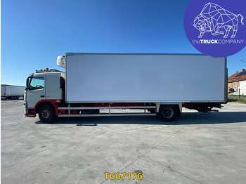 Chladírenský nákladní automobil VOLVO FM 330