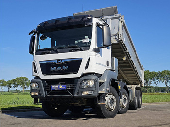 Sklápěč MAN TGS 35.470