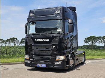 Tahač SCANIA R 450