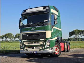Tahač VOLVO FH 460