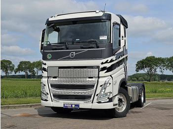 Tahač VOLVO FH 500