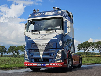 Tahač VOLVO FH 500