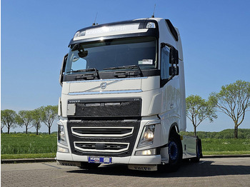 Tahač VOLVO FH 500
