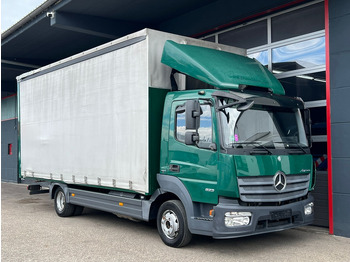 Plachtová dodávka MERCEDES-BENZ