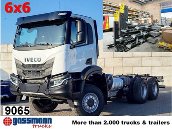 Hákový nosič kontejnerů IVECO T-WAY