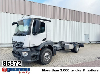 Podvozek s kabinou MERCEDES-BENZ Arocs 1840