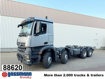 Podvozek s kabinou MERCEDES-BENZ Arocs 3253