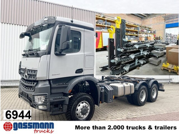 Hákový nosič kontejnerů MERCEDES-BENZ Arocs