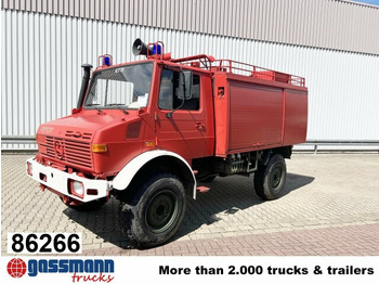 Hasičský vůz UNIMOG U1300