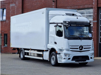 Skříňový nákladní auto MERCEDES-BENZ Actros