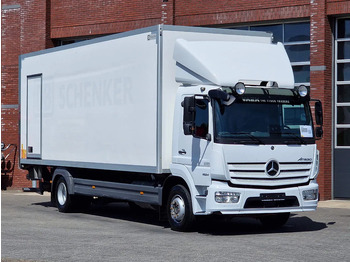 Skříňový nákladní auto MERCEDES-BENZ Atego 1524