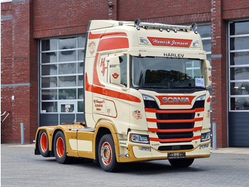 Tahač SCANIA R 580
